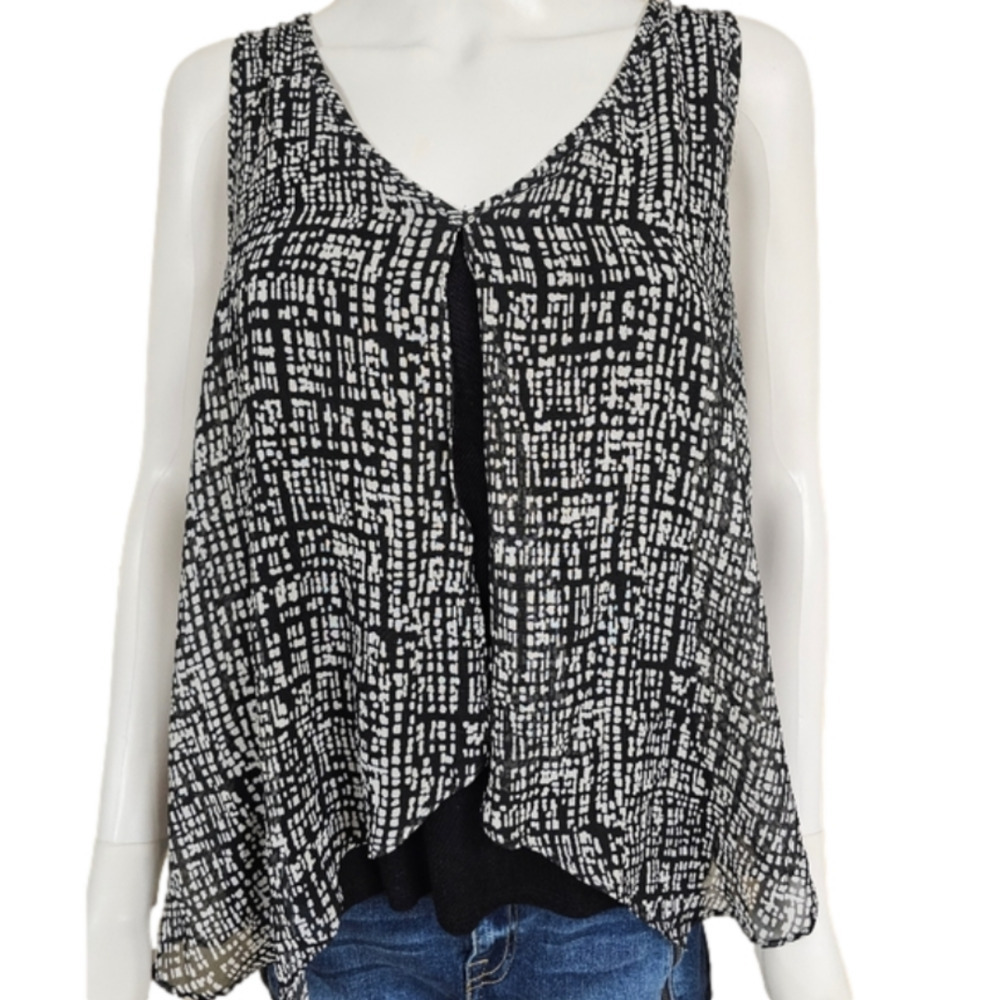 BCX Sleeveless Open Flap Front And Back Blouse With Built-in Cami Size XL
